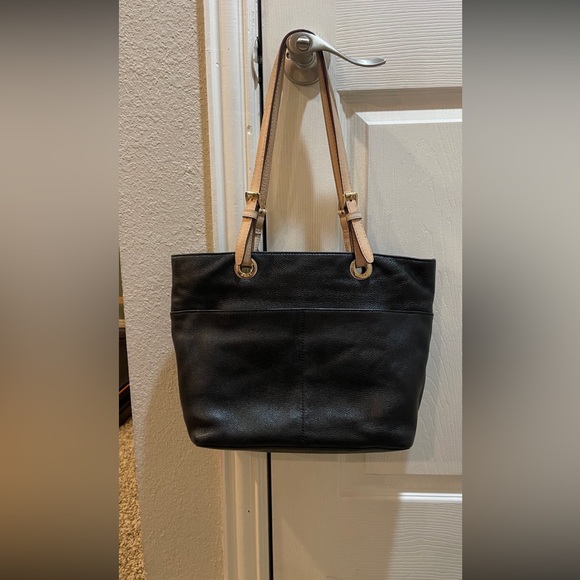 Michael Kors Tote Bag - Picture 5 of 9